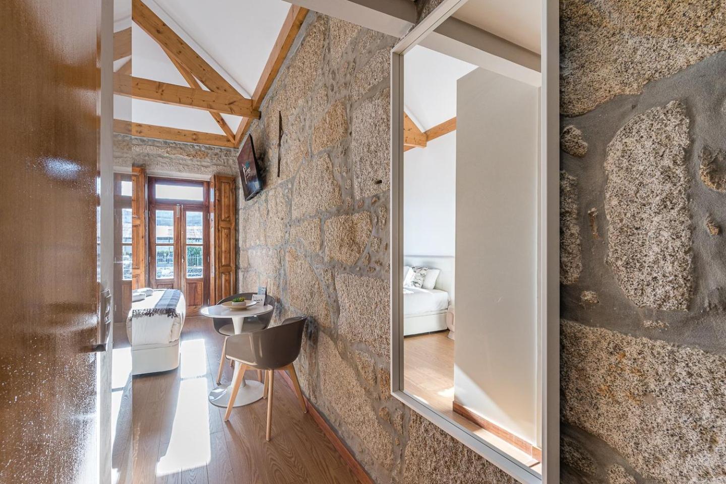 Guestready - Miragaia Stone Studios & Apartments Porto Kültér fotó