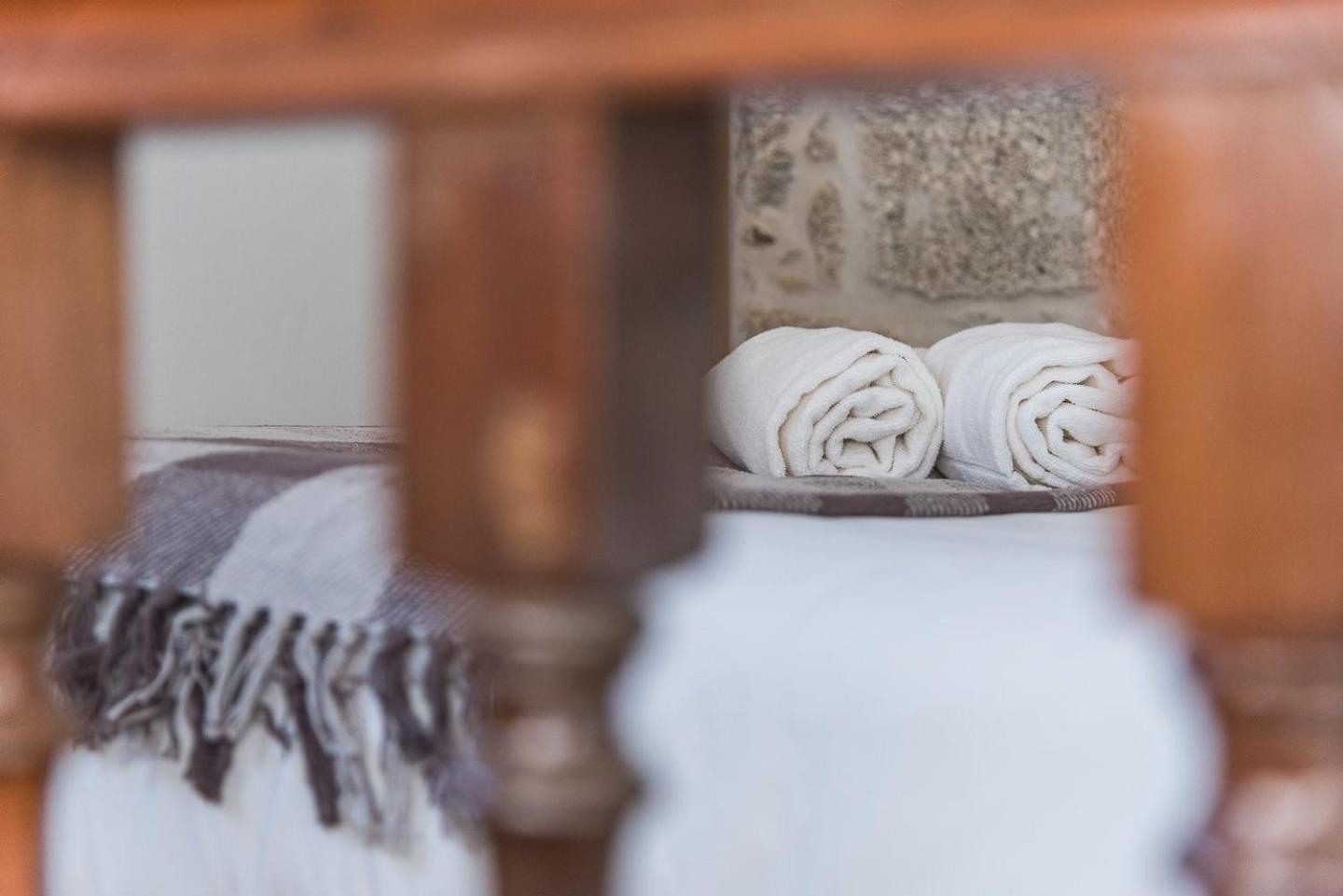 Guestready - Miragaia Stone Studios & Apartments Porto Kültér fotó